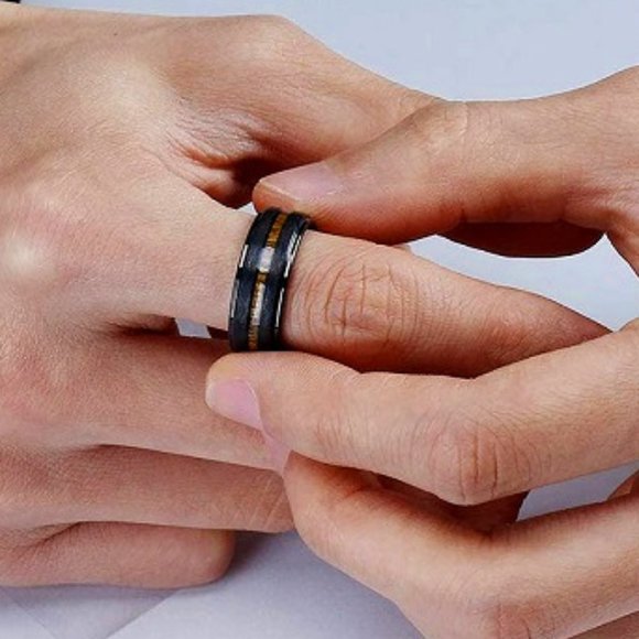 DESIGNER MODERN BLACK/BROWN CARBON INLAY MENS BAND RING SZ 12**NEW! - Picture 1 of 5
